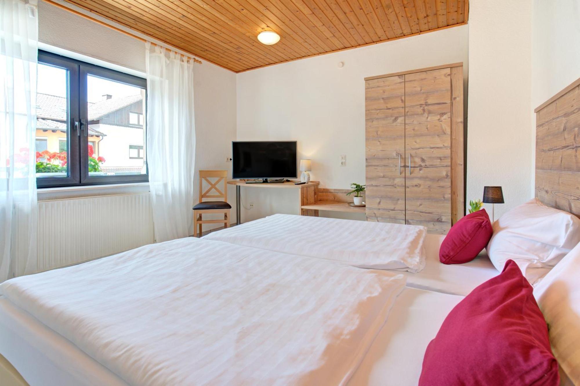 Apartment Landhotel Zum Storchennest Bann Dış mekan fotoğraf